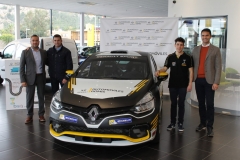 Patrocinio de competicion junto al piloto jj perez