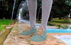 https://www.latribusocks.es/product-page/calcetines-etnicos-axel