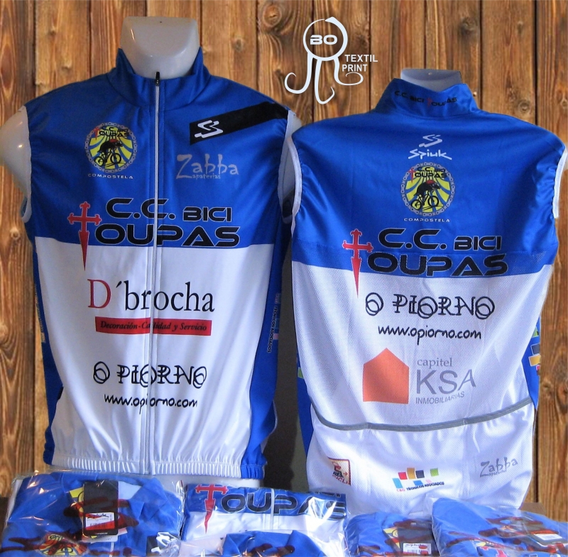 Chalecos equipacin realizada para Club Ciclista Bici Toupas Compostela. www.botextilprint.es  #bicy