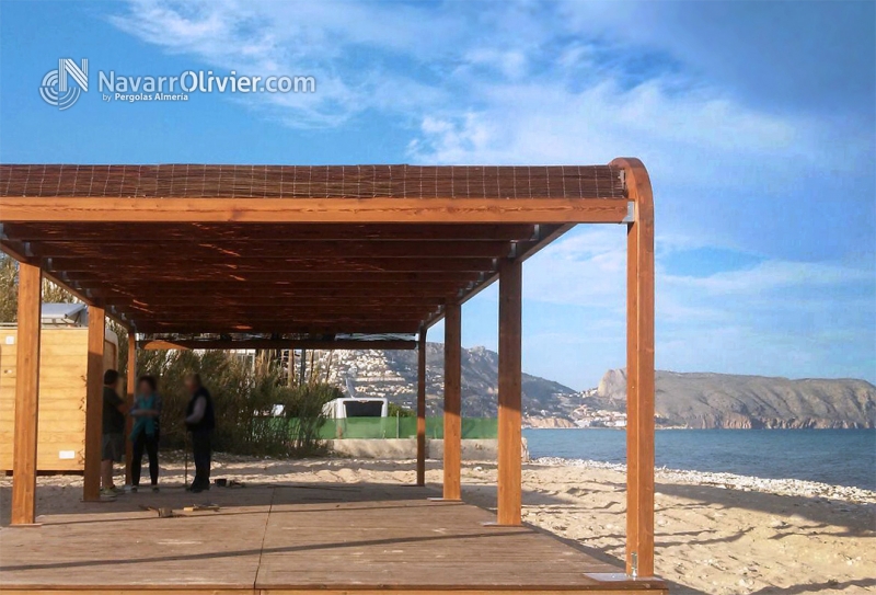 Pérgola desmontable para chiringuito en Altea, Alicante