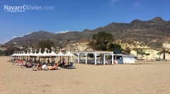 Chiringuito de 30 m2 con terraza y sombrillas en mazarron, murcia