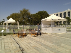 Carpa plegable qualytent 3x3m con mostrador de madera, personalizada para hotel ac gava