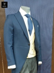Nuevo chaqué AZUL DIPLOMÁTICO en Trajes Guzmán. Un concepto nuevo de color, sin perder la elegancia