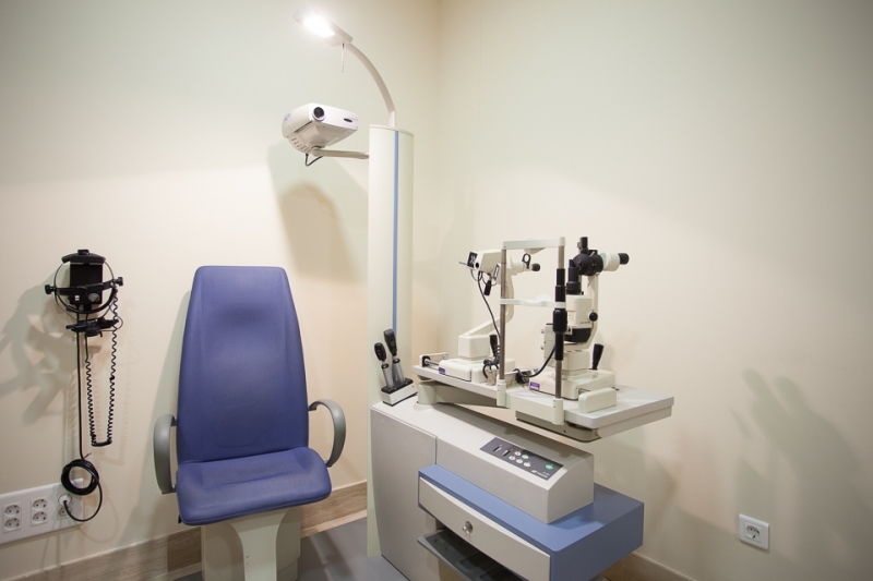 sala de consulta oftalmolgica Oftalvist Denia