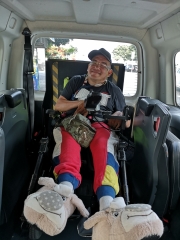 Navarro tejera usuario habitual de taxi adaptado en tenerife