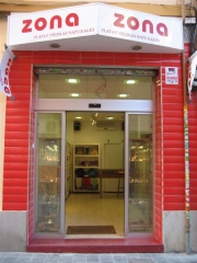 Tienda zona c/ virgen de los desamparados, 18  valencia
