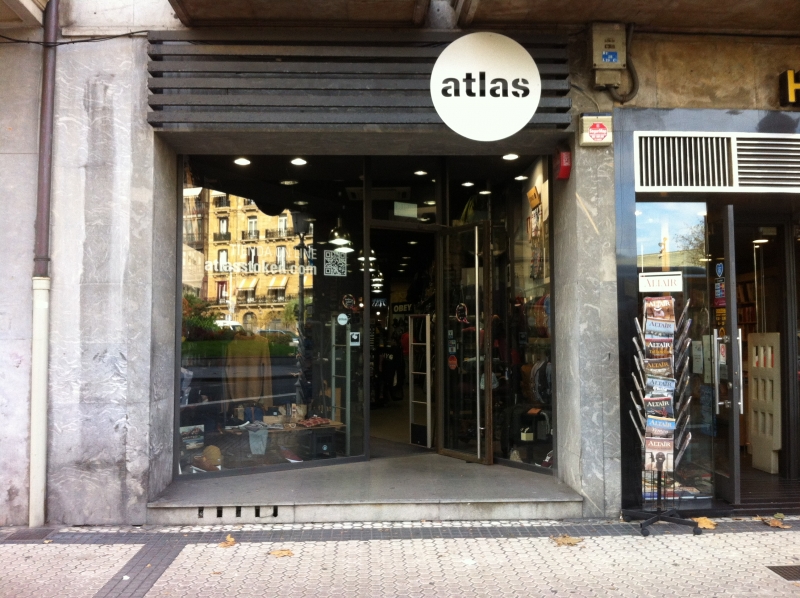 Tienda Atlas de Donosti - San Sebastian