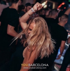 Foto 235 night club - Youbarcelona - Lista Isaac