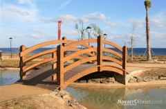 Puente de madera para decoracin de jardn con estanque