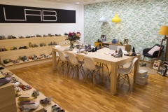 Sala de muestras de la marca de zapatos lab by ag