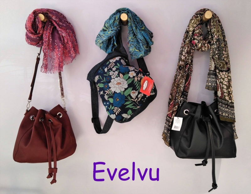 Acompáñame..., no contemples el tiempo, disfrútalo (complementos que te hablan) #Evelvu#corazón#moda