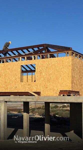 Casa de madera en entramado ligero a 4 aguas