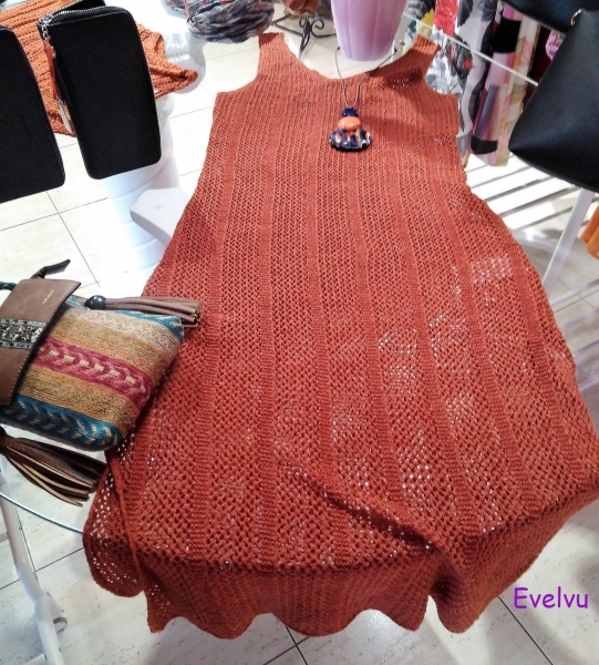 En ocasiones con una simple mirada las almas se compenetran ???  #Evelvu#corazn#moda#boutique#mu