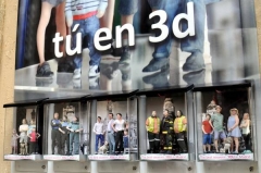Tu en madrid - souvenirs personalizados - threedee-you foto-escultura 3d-u