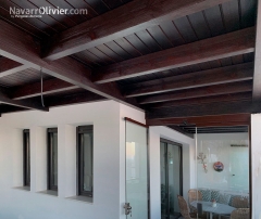 Estructuar de madera para cubierta de balcon /terraza de casa de fin de semana en macenas