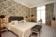 Jr suite