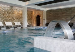 Piscina termal
