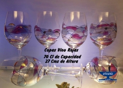 Copas vino color rojas