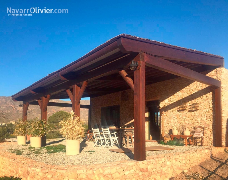 Pérgola para vivienda rural rústica en La Azohía, Cartagena, Murcia