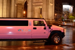 Limusina hummer rosa