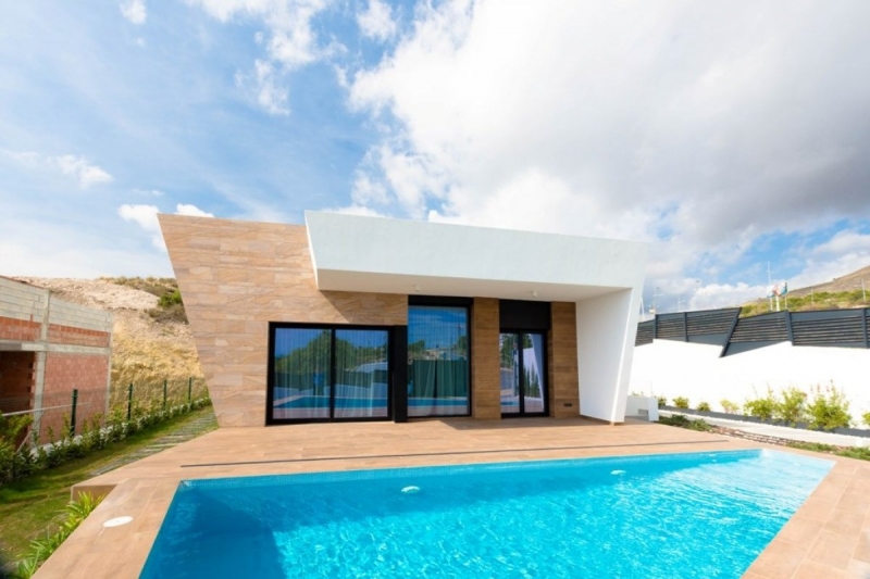 Luxury villas for sale in Costa Blanca North