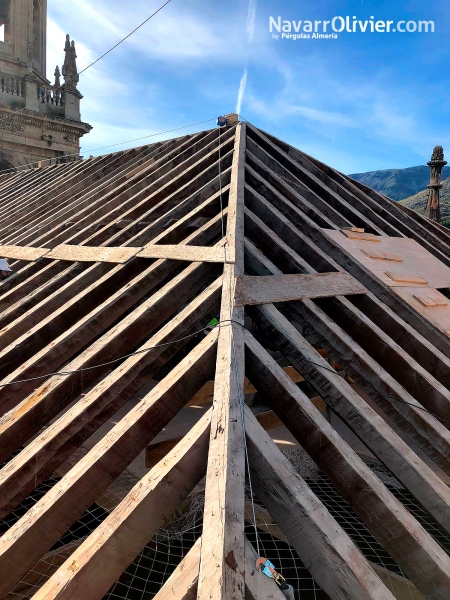 Rehabilitacion del patrimonio. Cubierta de madera catedral de Jan. NavarrOlivier