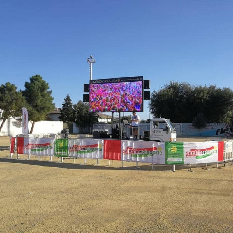 Alquiler Camin led Movil con escenario y Megafonia