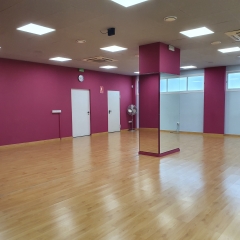 Foto 10 clases de yoga en Sevilla - Feeling Dance Studio