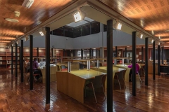 Interior biblioteca nacional alcala de henares