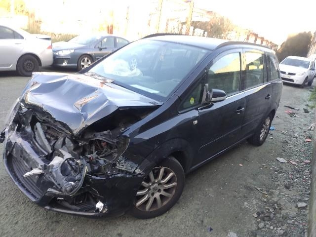 DESPIECE DE VOLKSWAGEN GOLF 5 1.9 TDI 105 CV BXE 