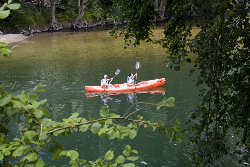 Descenso del Sella en canoa