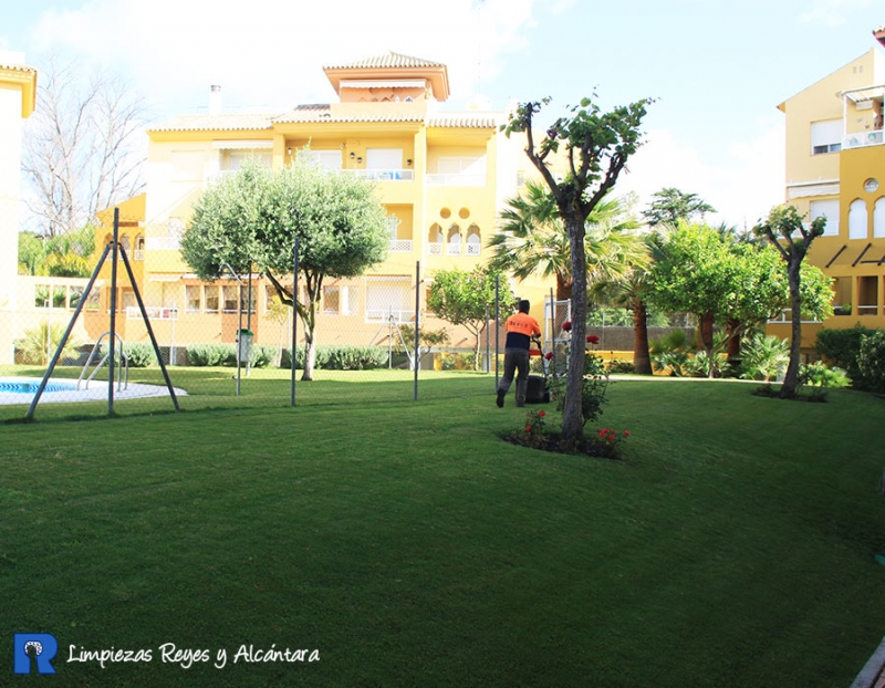 Limpiezas Reyes | Mantenimento de jardines