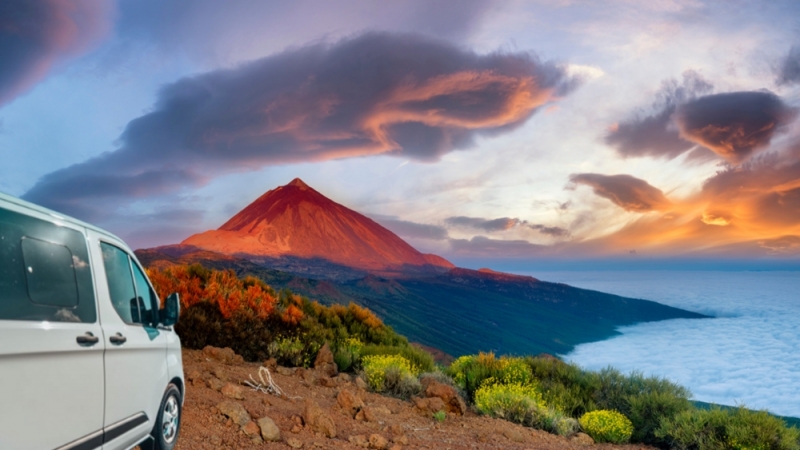 El pico más alto de España (3.718 metros), Patrimonio Mundial de la Humanidad por la UNESCO, se conv