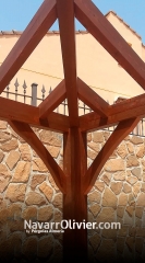 Estructura de madera para cenador a 4 aguas