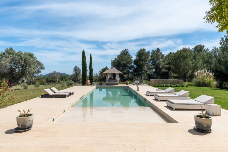 Villa en San Carlos, Ibiza - Engel & Völkers Ibiza - Inmobiliaria en Ibiza - Venta de propiedades 