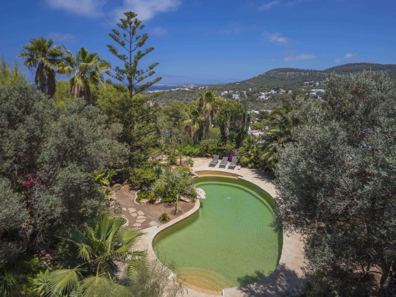 Villa en Cala Vadella, San José, Ibiza - Engel & Völkers Ibiza - Inmobiliaria en Ibiza