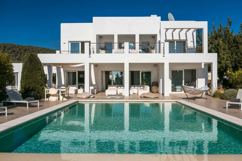 Villa en Cala Jondal, San José, Ibiza - Engel & Völkers Ibiza - Inmobiliaria en Ibiza