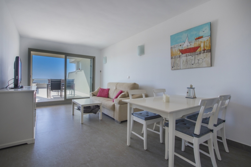 Salón - Ático en Cala Tarida, San José, Ibiza - Engel & Völkers Ibiza - Inmobiliaria en Ibiza