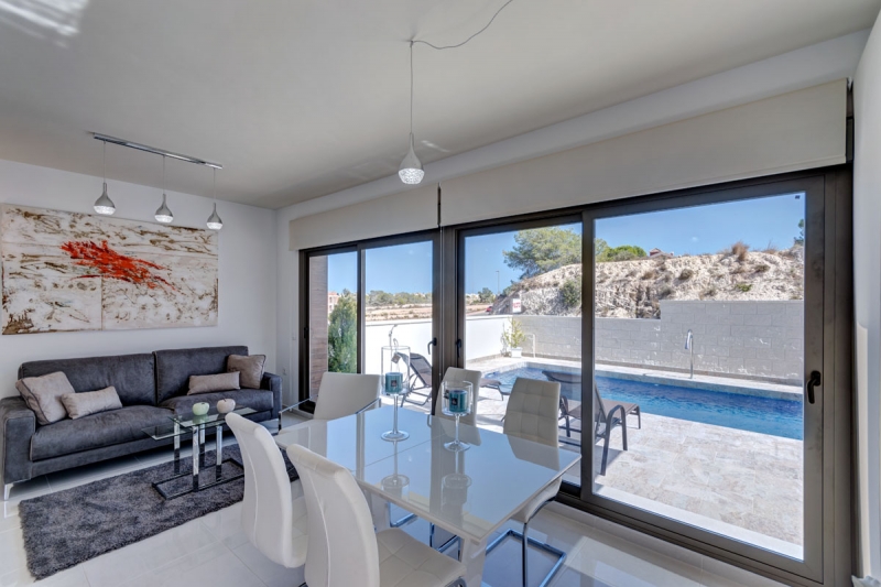 Villa chalet de Obra nueva en Orihuela Costa