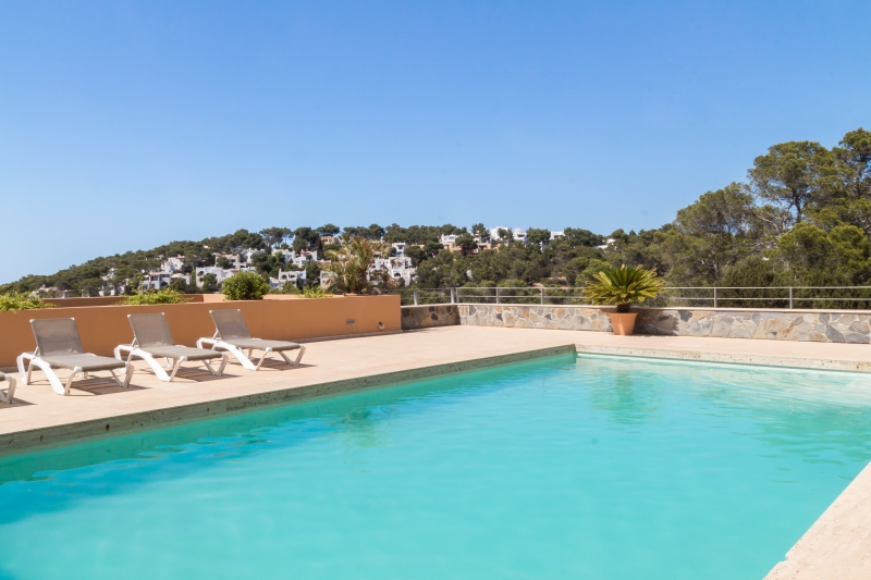 Piscina - Apartamento en Cala Carb, San Jos, Ibiza - Engel & Vlkers Ibiza - Inmobiliaria en Ibiza