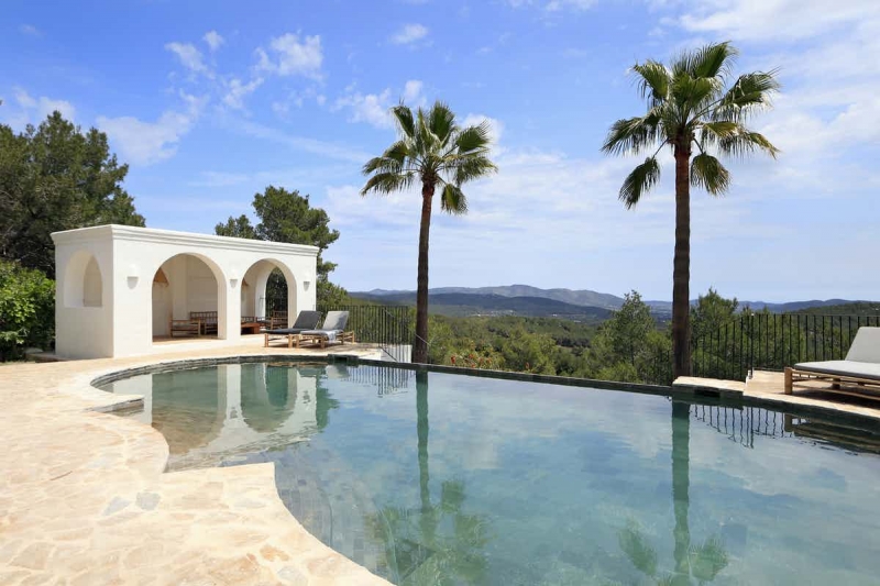Vistas_Villa en Santa Gertrudis, Ibiza_Engel & Völkers Ibiza - Inmobiliaria en Ibiza - Comprar casas
