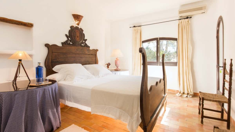 Dormitorio - Finca en San Rafael, Ibiza-Engel & Vlkers Ibiza-Inmobiliaria en Ibiza - Venta de casas
