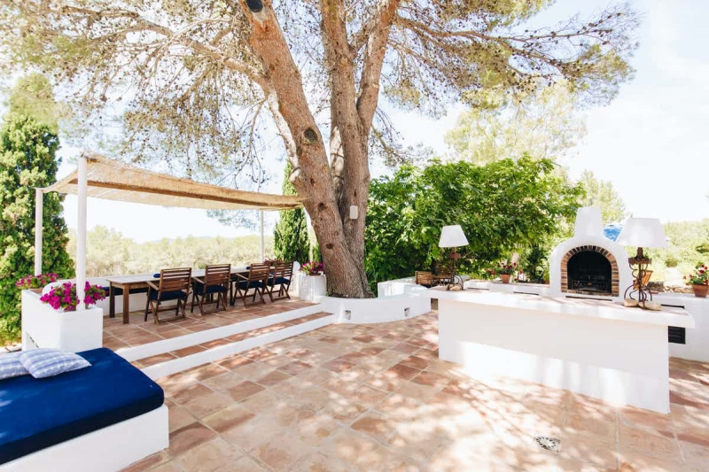 Jardn - Finca en San Rafael, Ibiza - Engel & Vlkers Ibiza - Inmobiliaria en Ibiza - Venta de casas