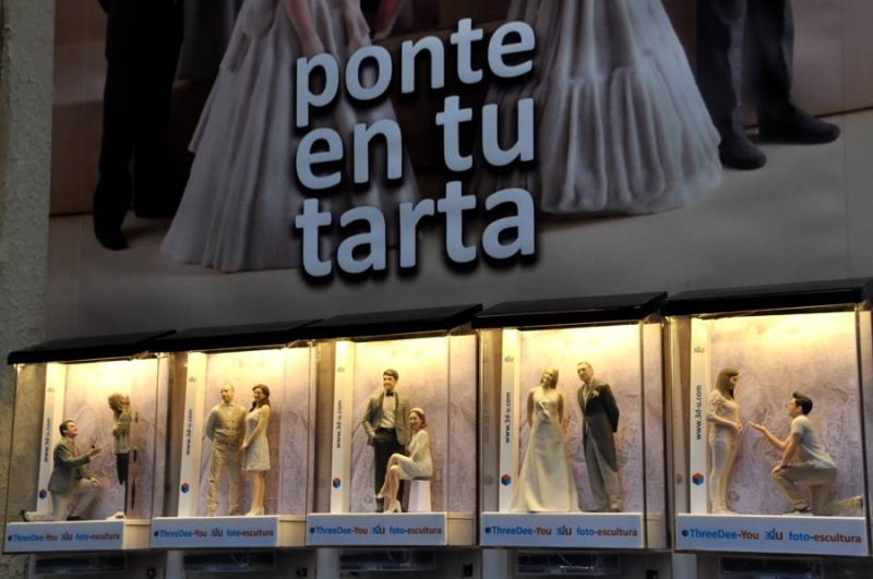 Ponte En Tu Tarta - Figuras 3d de novios para tartas de boda - ThreeDee-You Foto-Escultura 3d-u