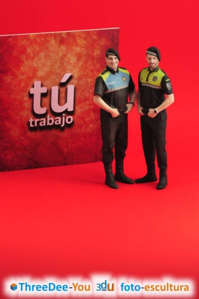 T Trabajo - Retratos Profesionales y Uniformes - ThreeDee-You Foto-Escultura 3d-u