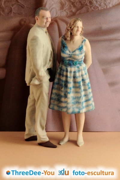 Ponte En Tu Tarta - Figuras 3d de novios para tartas de boda - ThreeDee-You Foto-Escultura 3d-u