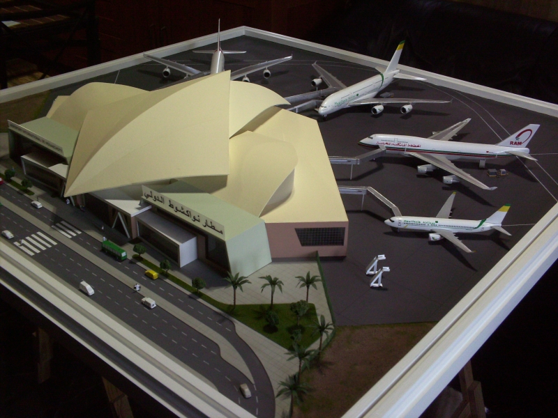 Maqueta de la Terminal Internacional del Aeropuerto de Nouakchott (Mauritania).