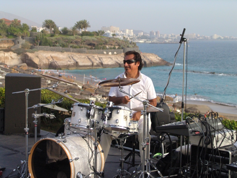 MIGUEL GANDULFO - TUCAN  EVENTS - LLUVIA DE ESTRELLAS SLU