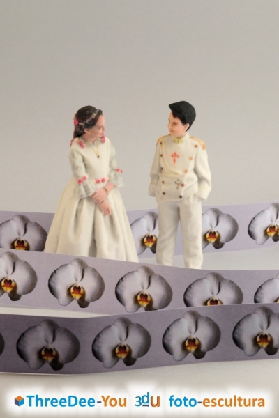 Ponte En Tu Tarta - Figuras 3d para tartas de boda y comunión - ThreeDee-You Foto-Escultura 3d-u