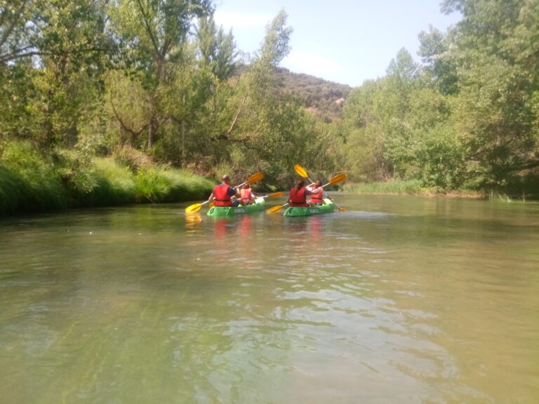 Centro Ecoturismo Barbatona Kajak en el Ro Tajo